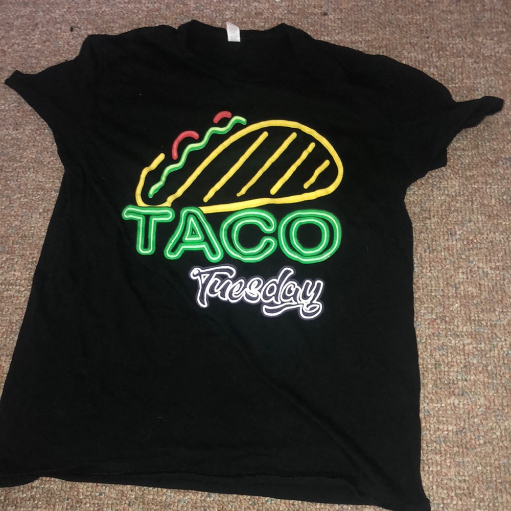 Fruit of the loom taco Tuesday size large